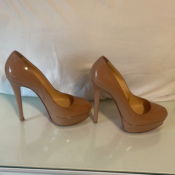 red bottoms - Picture 2 of 6